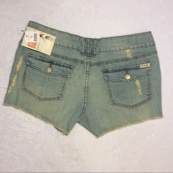Juniors Size 7 Rip Curl Faded Jean Cut off Shorts - Picture 8 of 8